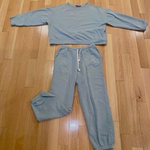 Green Sweatsuit Set!